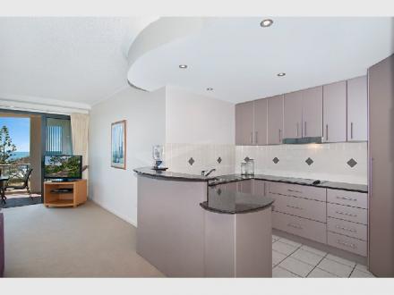 Meridian Alex Beach Apartments