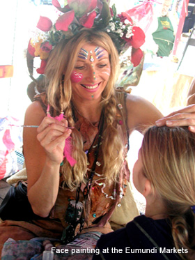 Face painting at Eumundi Markets, Sunshine Coast